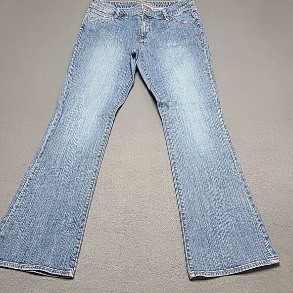 Old Navy The Dreamer Womens Jeans‎ 10 Reg Boot Flare Light Blue Stretch Denim - Picture 1 of 9